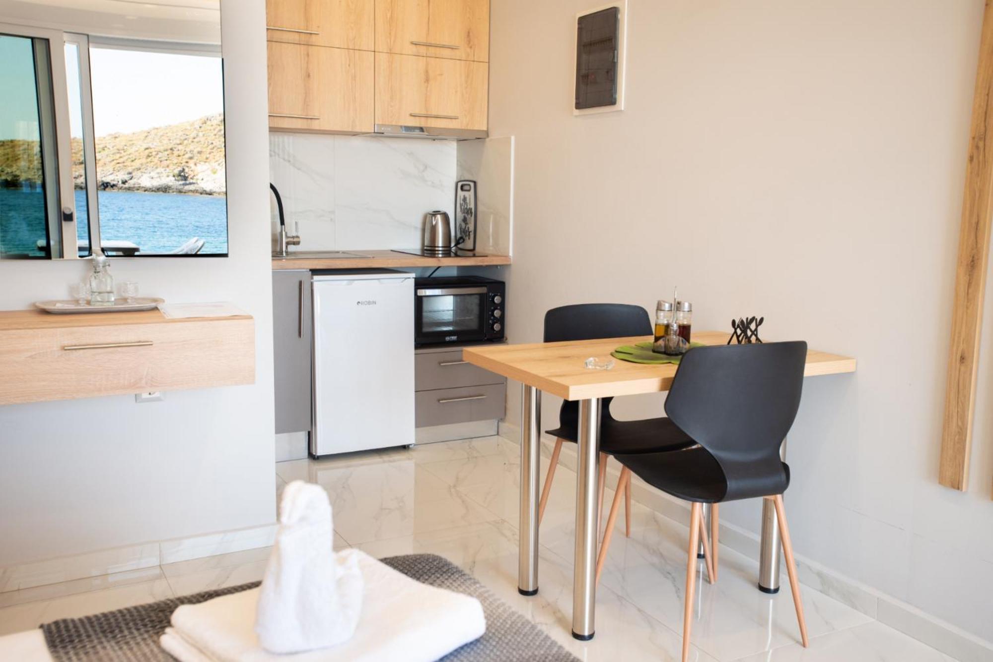 Beachfront Studio Kyma West ~ Crete'S Hidden Gem 칼로이 리메네스 외부 사진